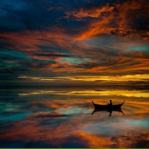 colorful-lake-canoe